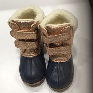 Gap toddler snow boots